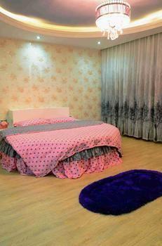 Yiguangnian Fashion Hotel Fenghuang Exteriör bild